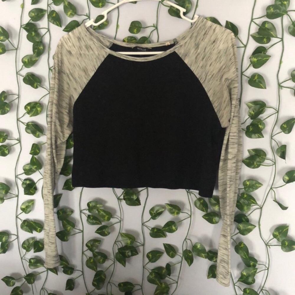 Crop Top Bundle! - Picture 4 of 4